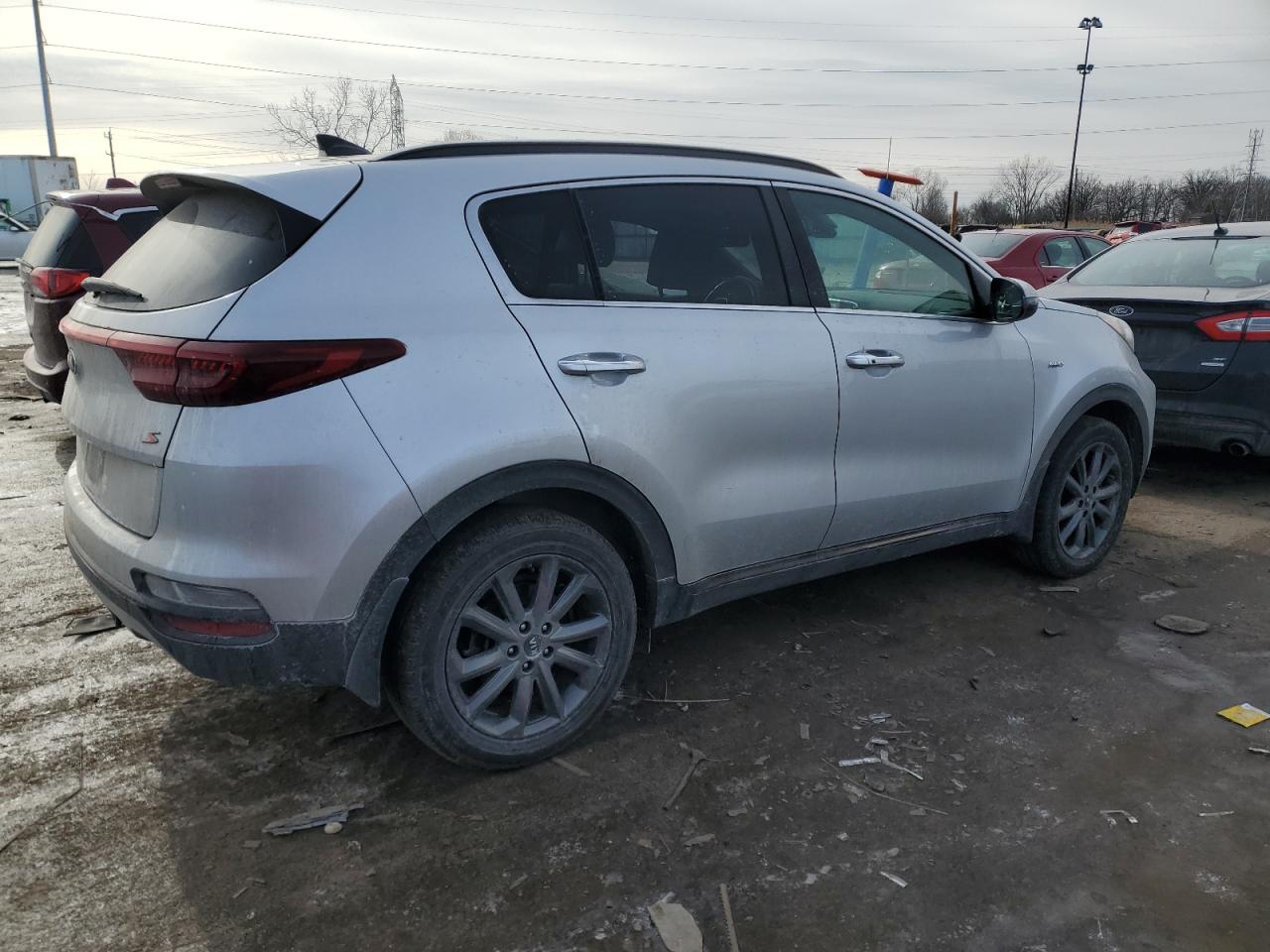 2020 Kia Sportage - Image 3