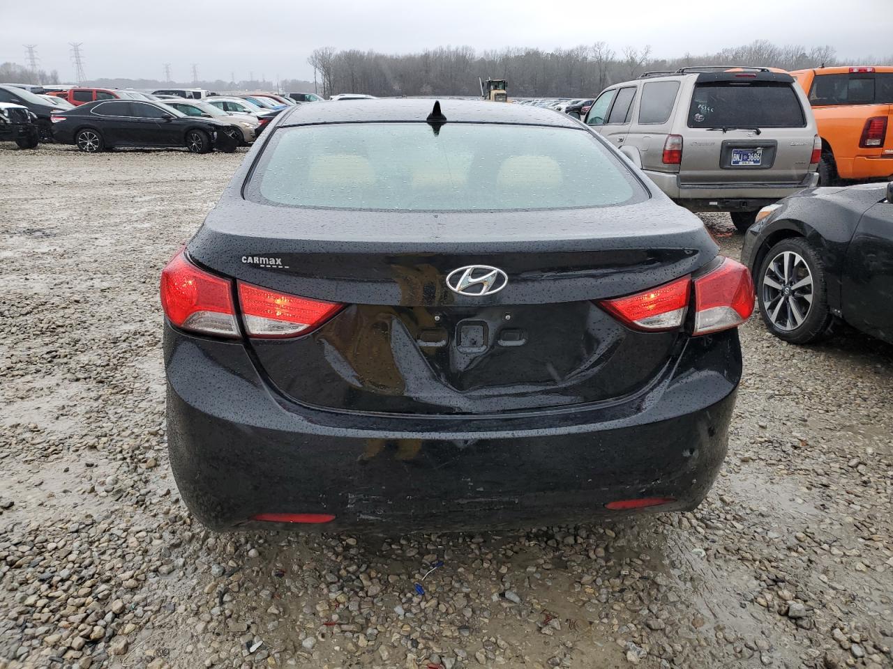 2013 Hyundai Elantra - Image 6