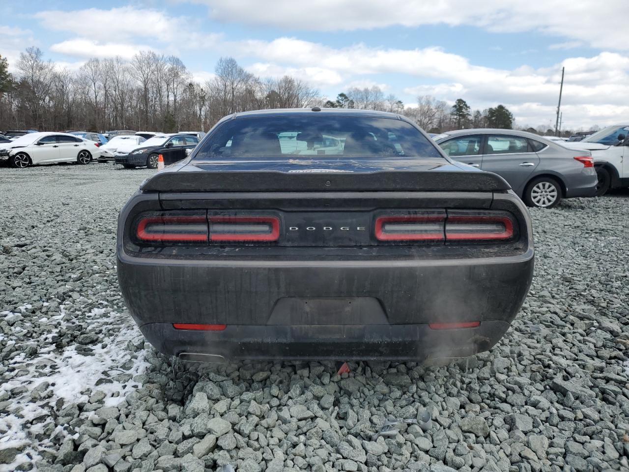 2019 Dodge Challenger - Image 6