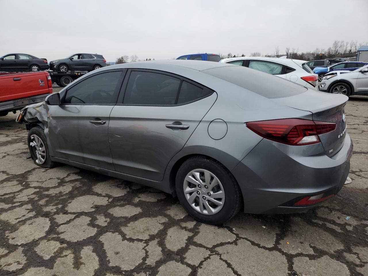 2019 Hyundai Elantra - Image 2