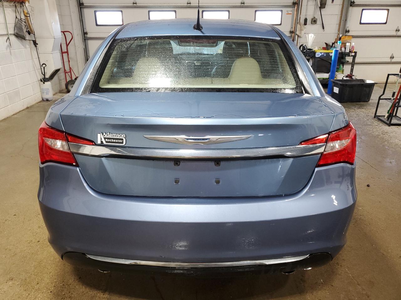 2011 Chrysler 200 - Image 6