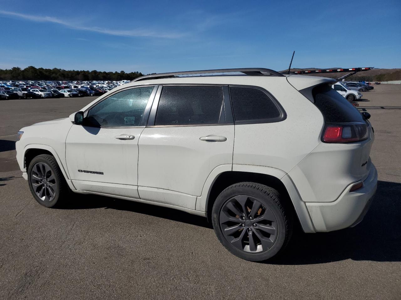 2019 Jeep Grand Cherokee - Image 2