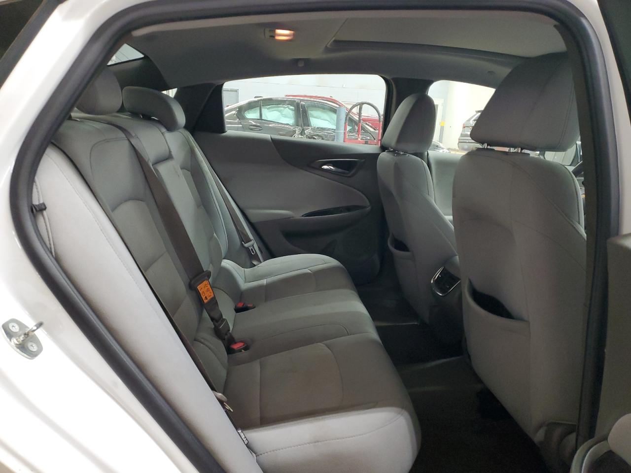 1G1ZD5ST5JF167929 CHEVROLET MALIBU 2018