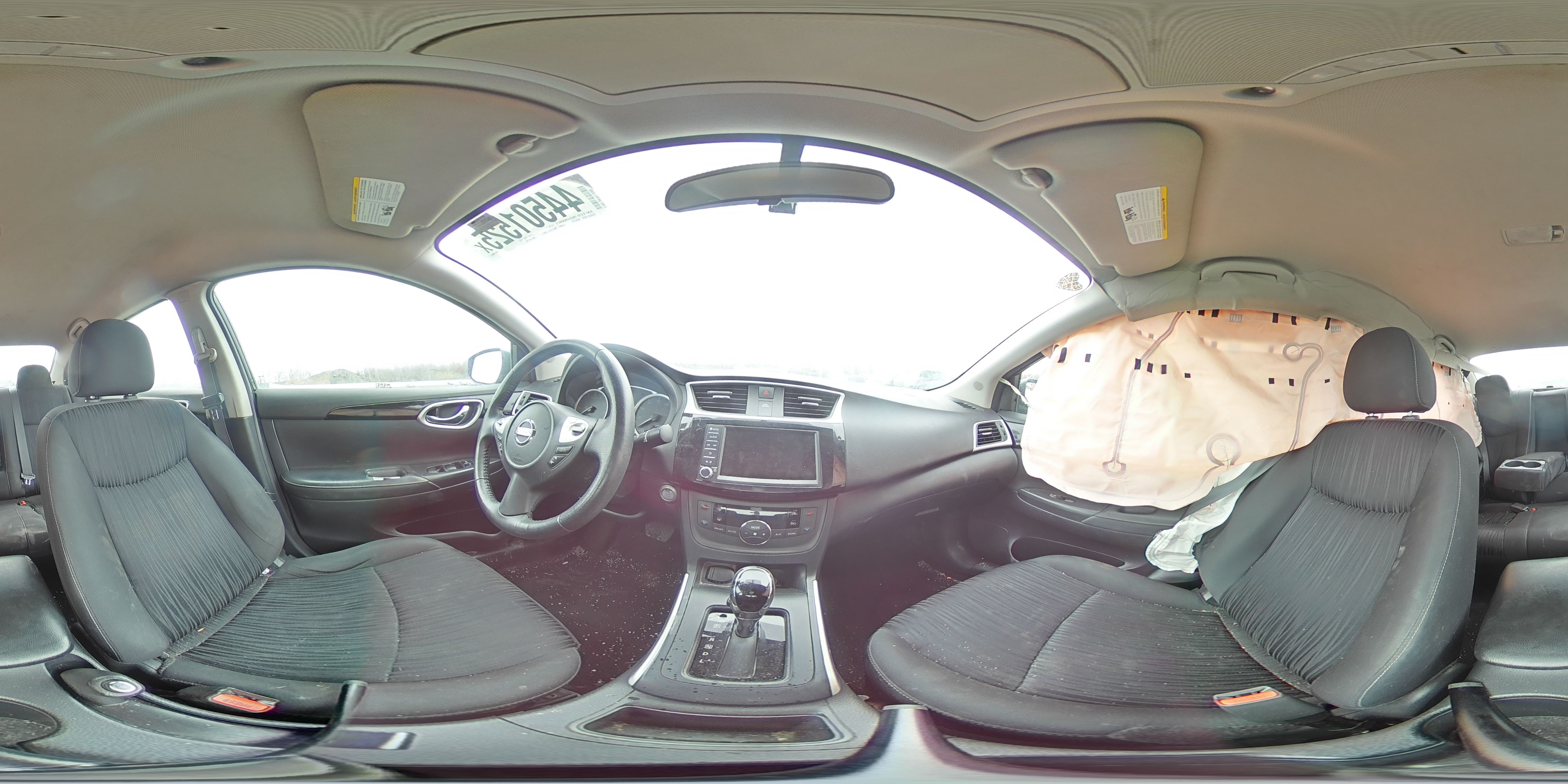 2019 Nissan Sentra - Image 12