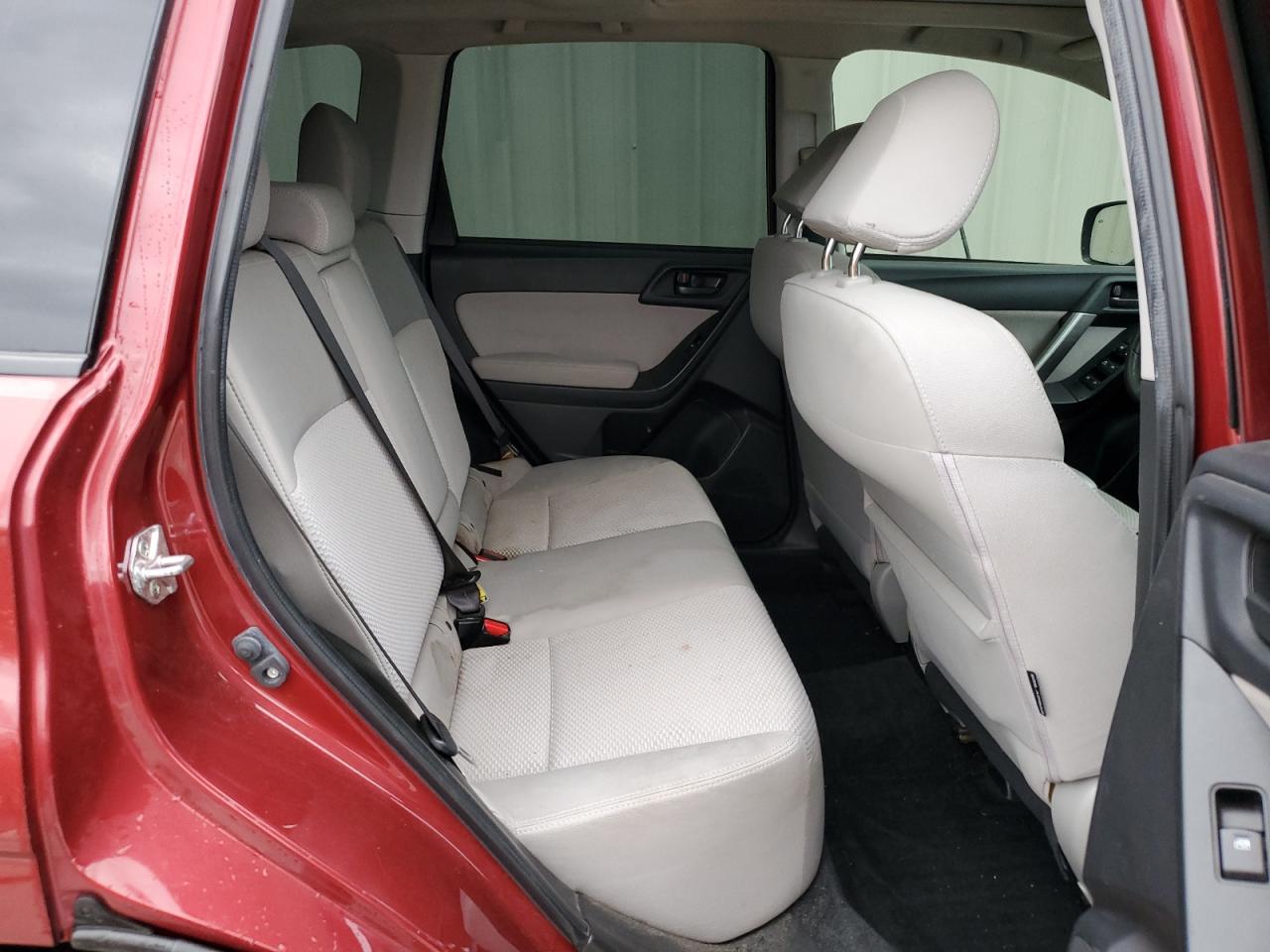 2015 Subaru Forester - Image 11