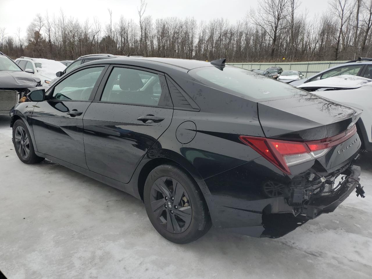 2021 Hyundai Elantra - Image 2