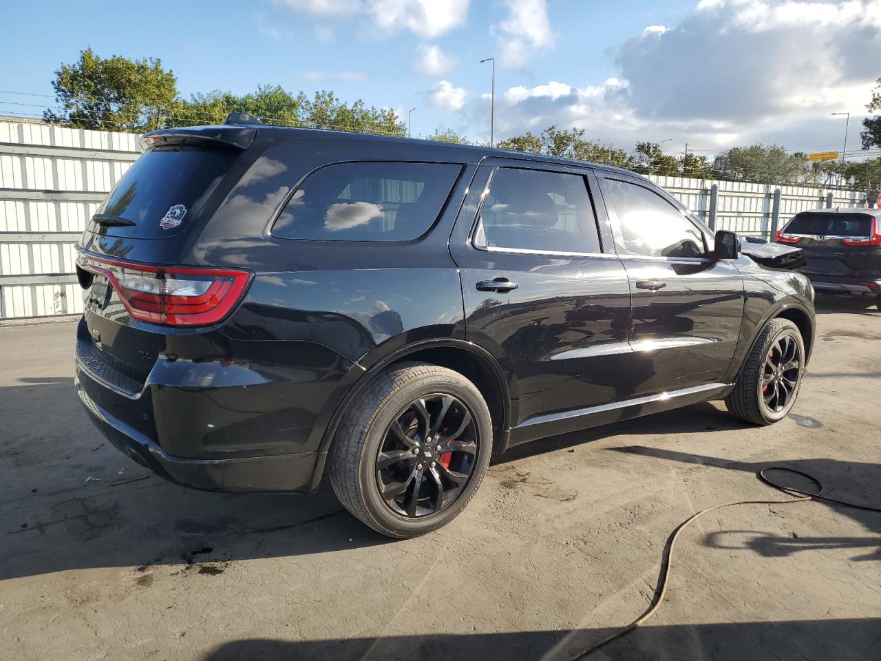 2019 Dodge Durango - Image 3