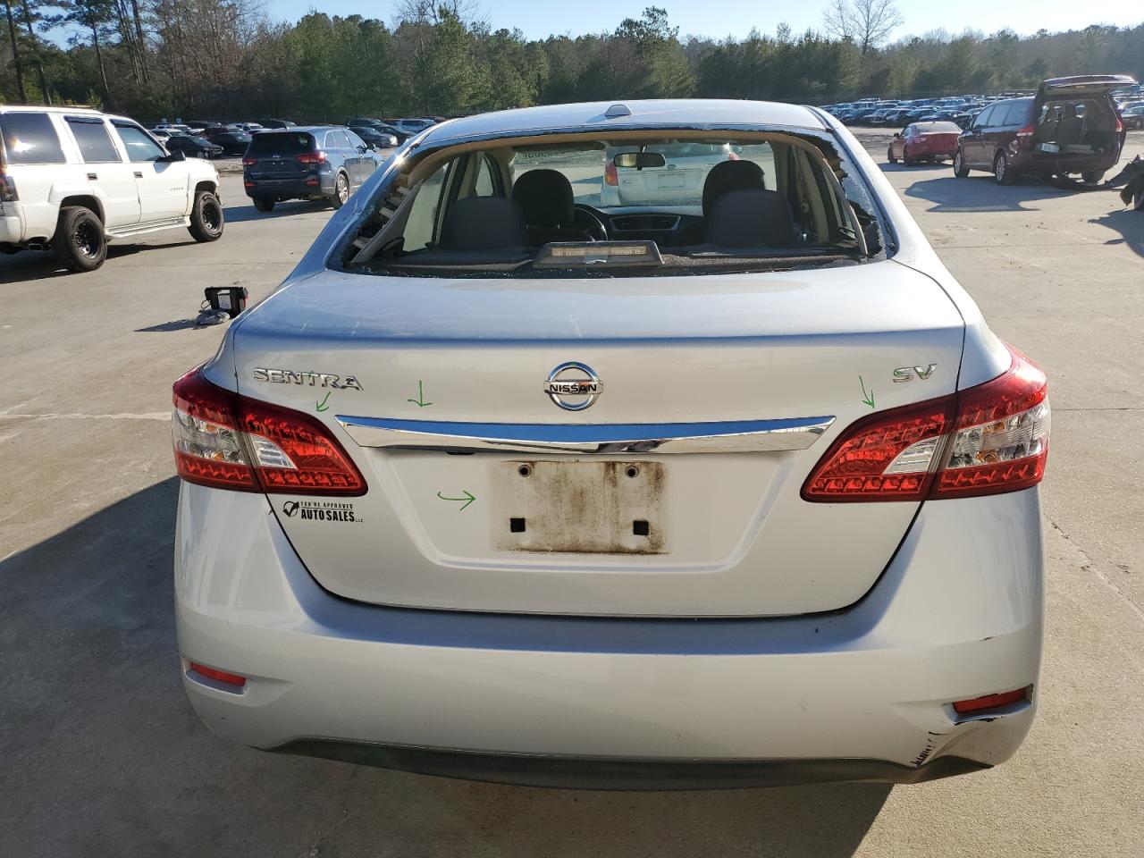2015 Nissan Sentra - Image 6