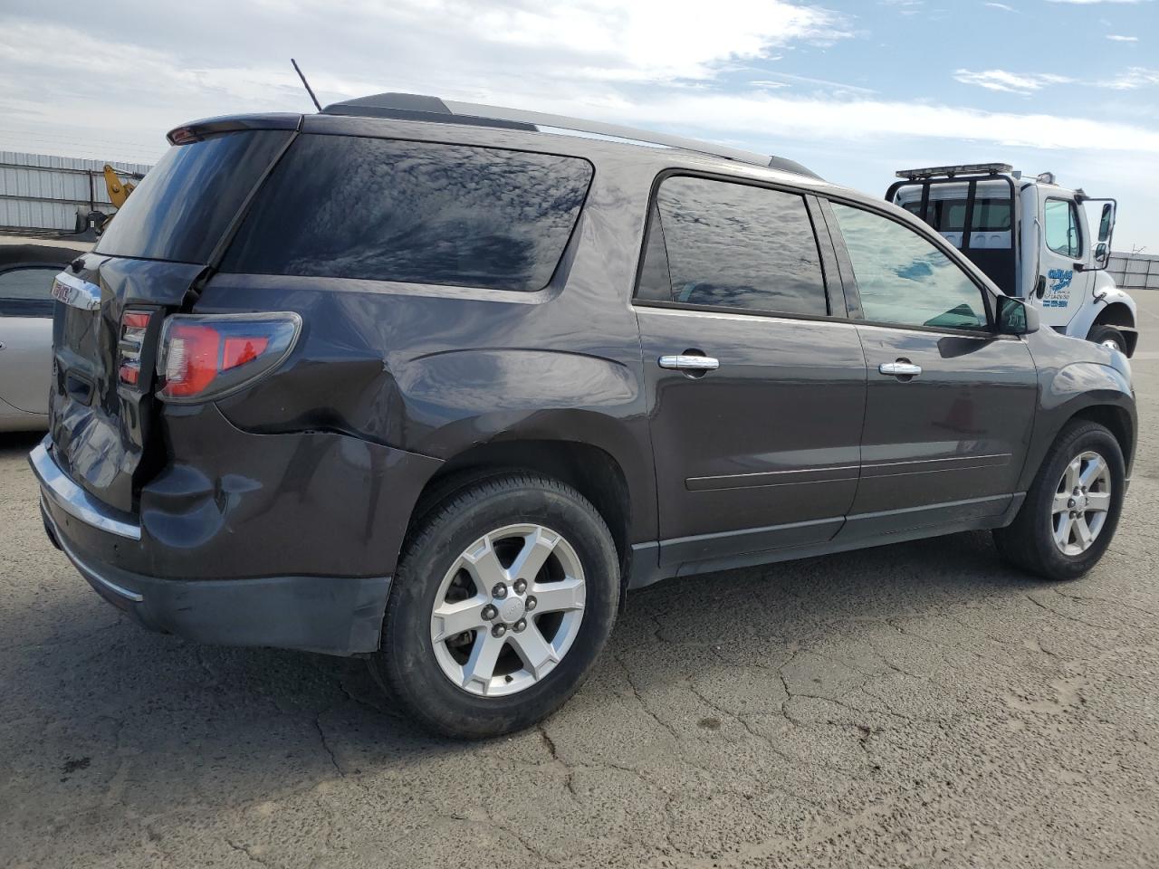 2015 GMC Acadia - Image 3