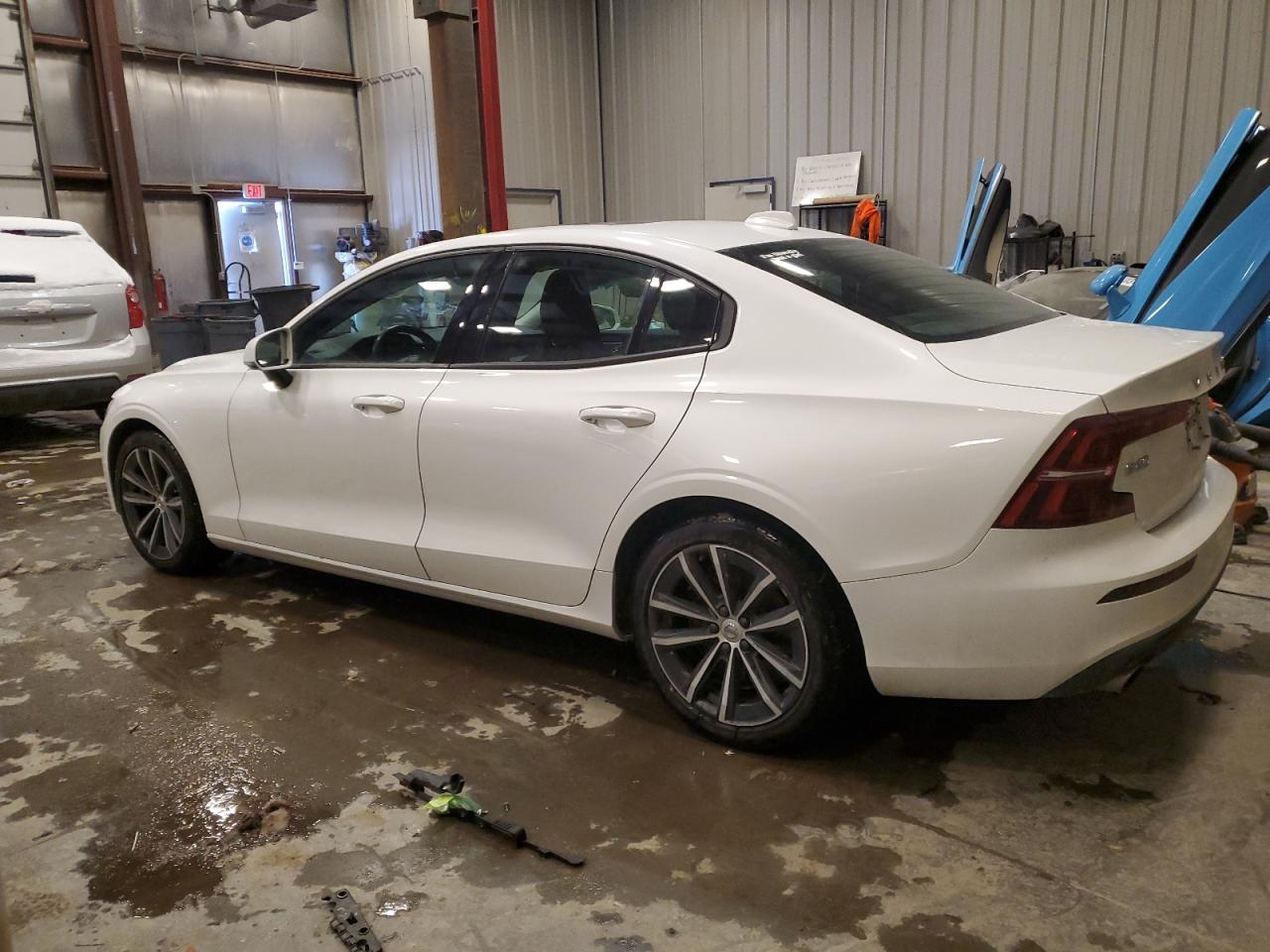 2021 Volvo S60 - Image 2