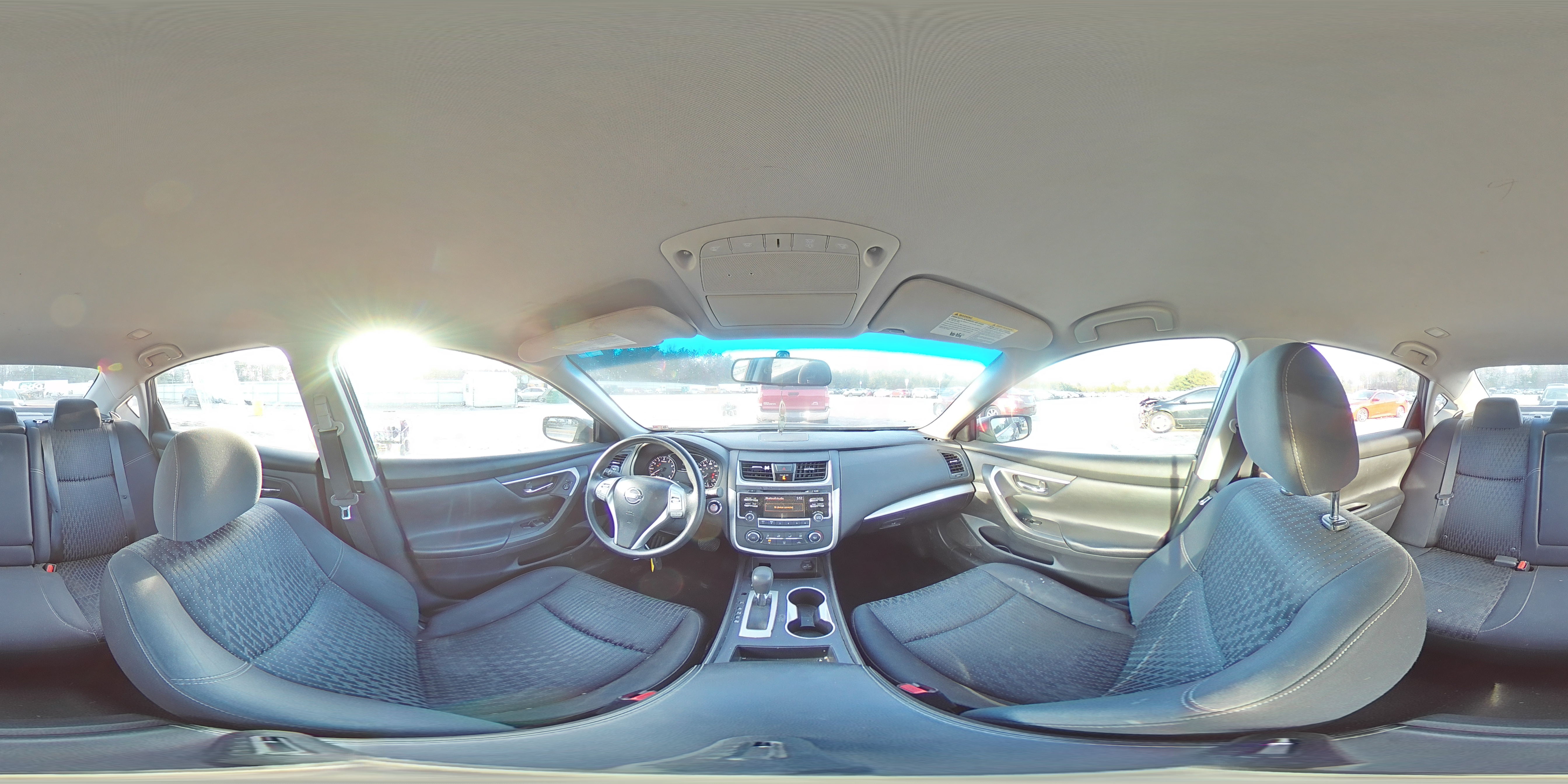 2016 Nissan Altima - Image 13