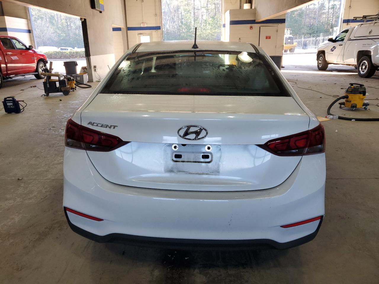 2022 Hyundai Accent - Image 6