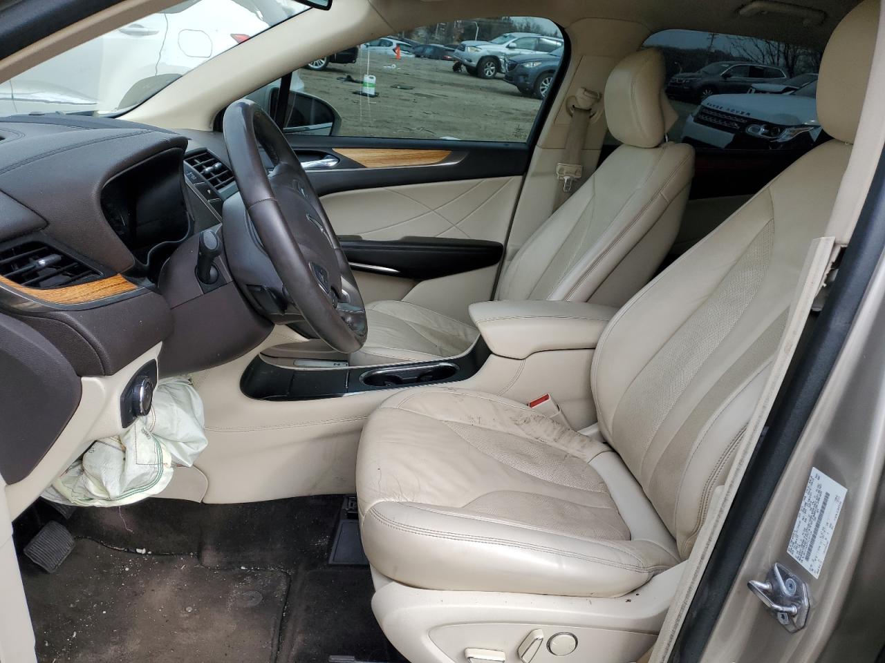 2015 Lincoln MKZ - Image 7