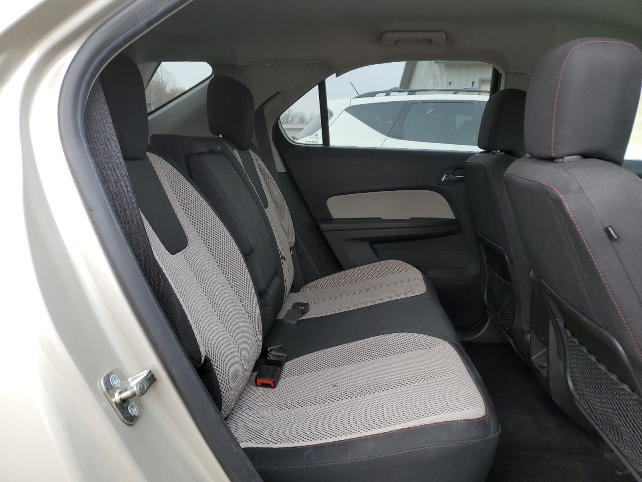 2014 Chevrolet Equinox - Image 11
