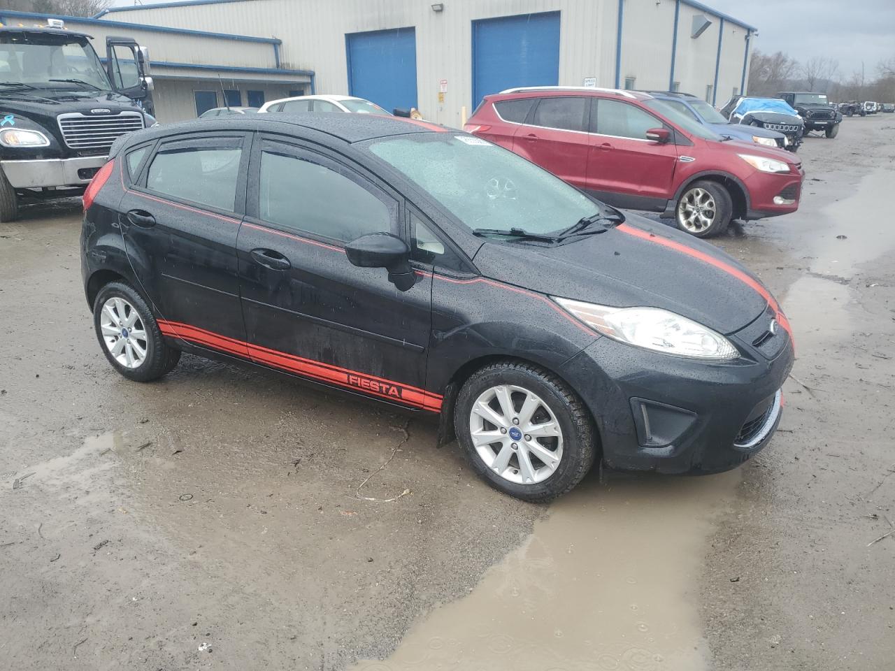 2012 Ford Fiesta - Image 4