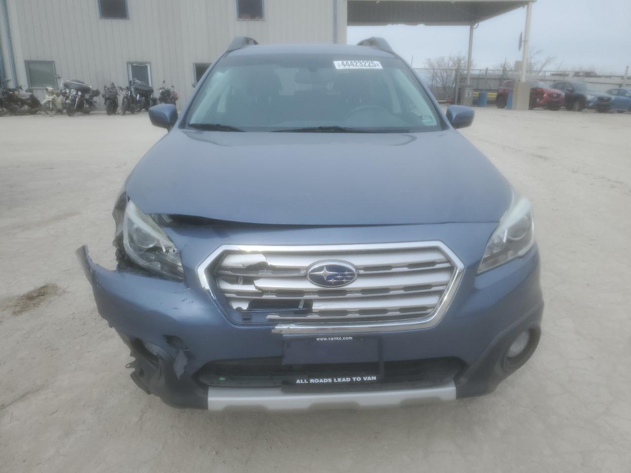 2016 Subaru Outback - Image 5