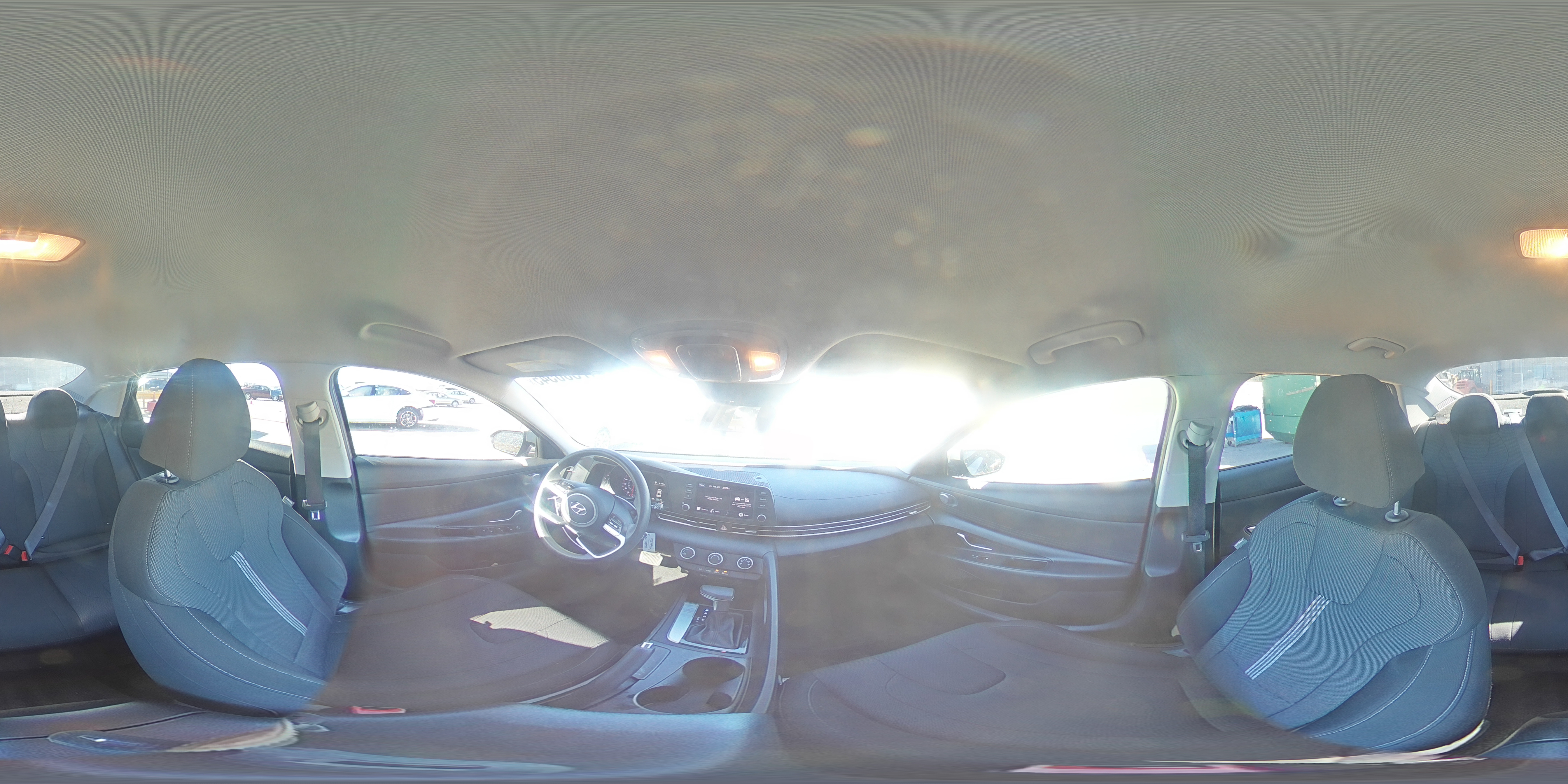 2021 Hyundai Elantra - Image 14
