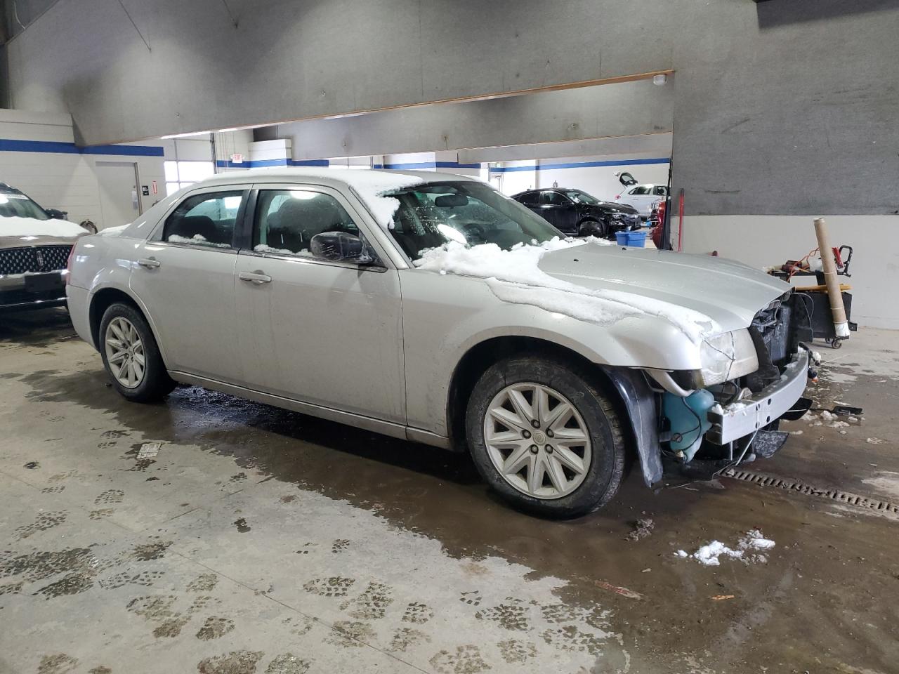 2008 Chrysler 300 - Image 4