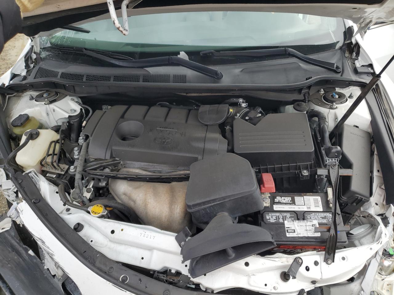 2010 Toyota Camry - Image 11