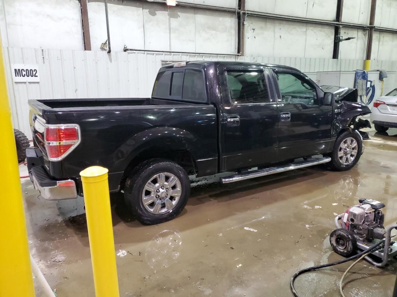 2011 Ford F-150 - Image 3