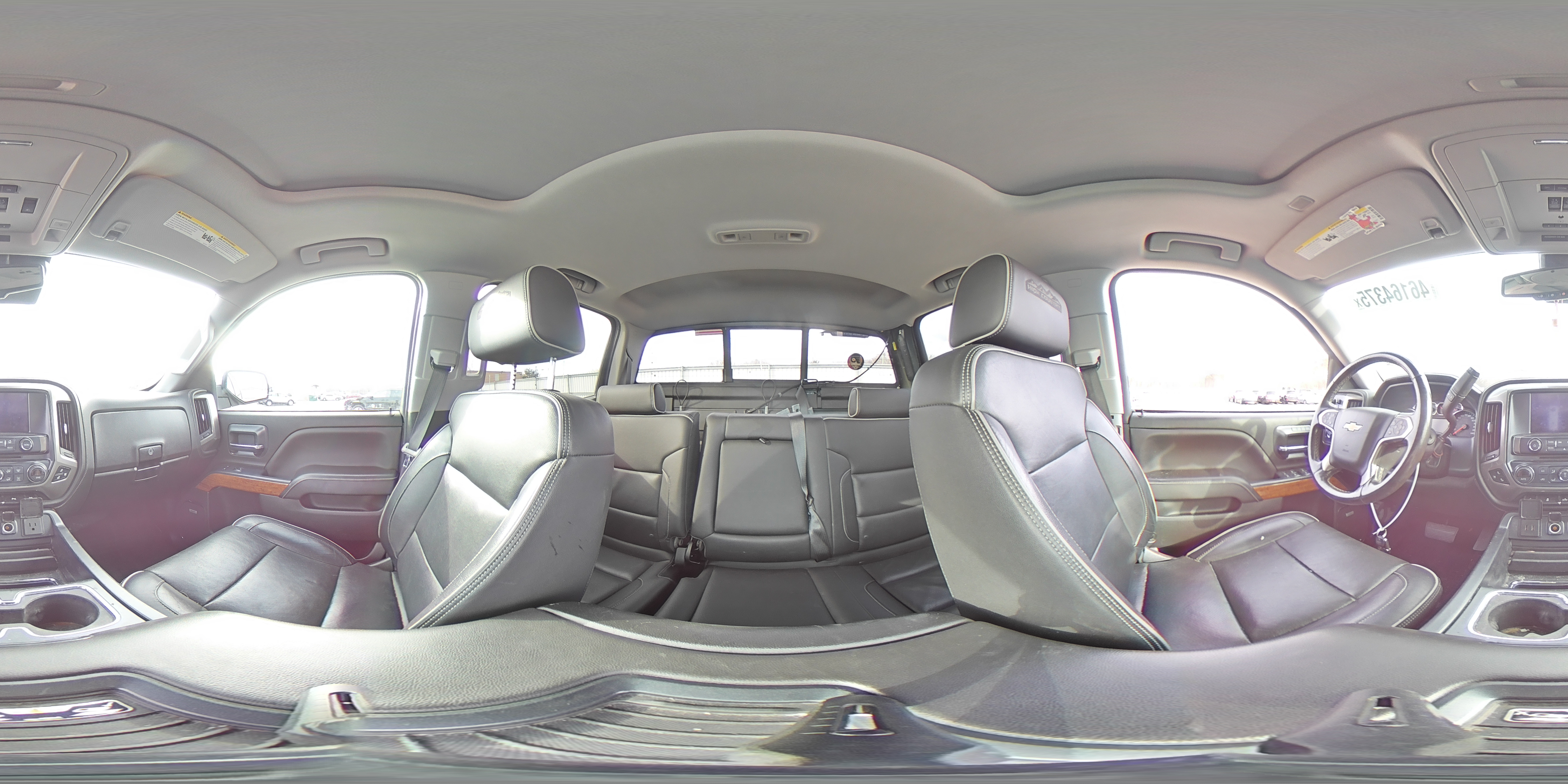 2018 Chevrolet Silverado - Image 15