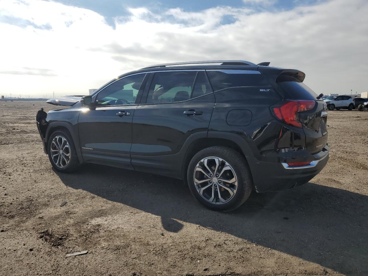 2019 GMC Terrain - Image 2