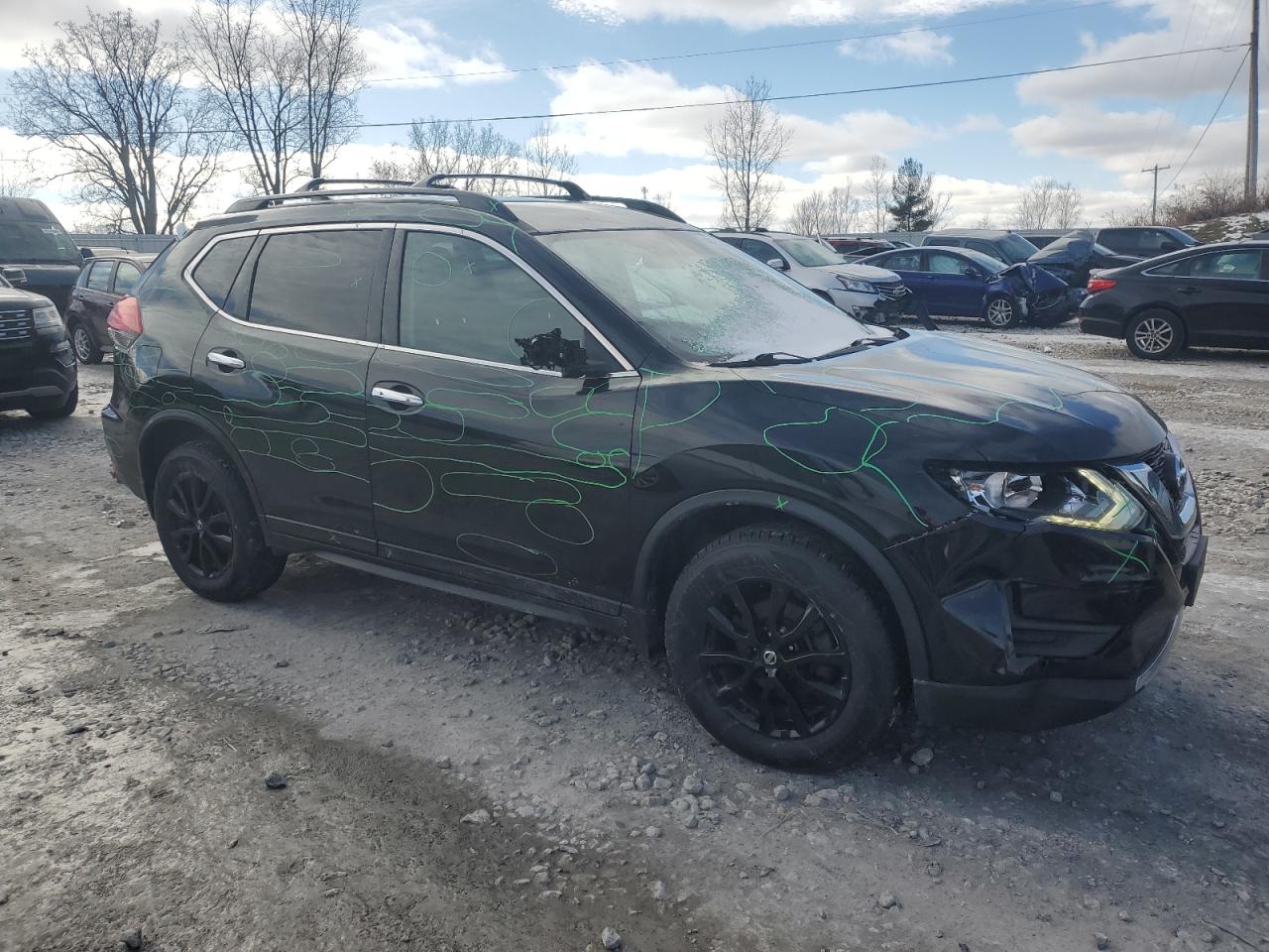 2017 Nissan Rogue - Image 4