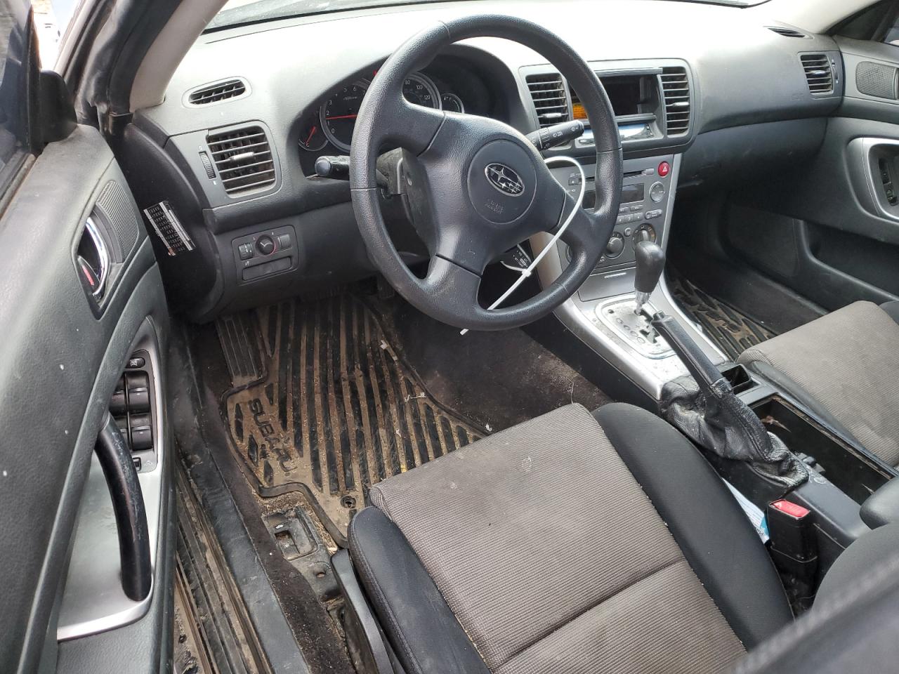 2005 Subaru Legacy - Image 8