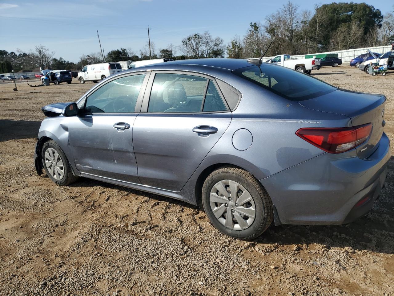 2020 Kia Rio - Image 2