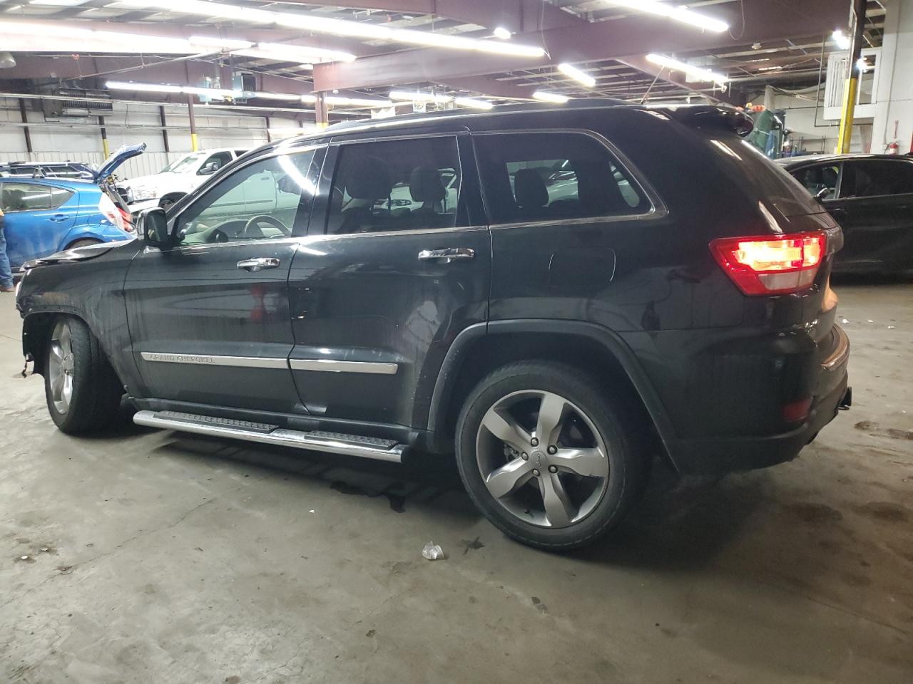 2012 Jeep Grand Cherokee - Image 2