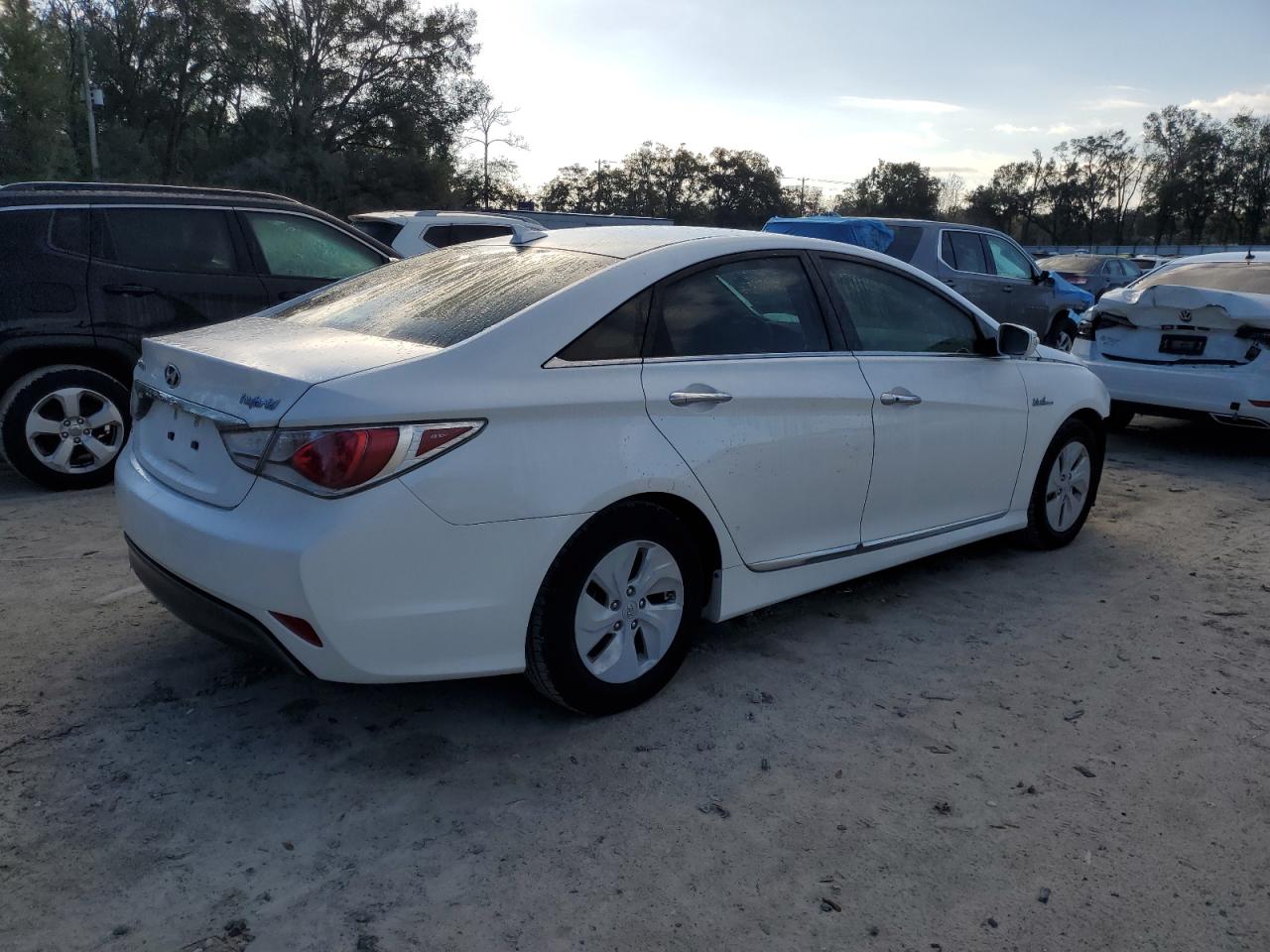 2015 Hyundai Sonata - Image 3