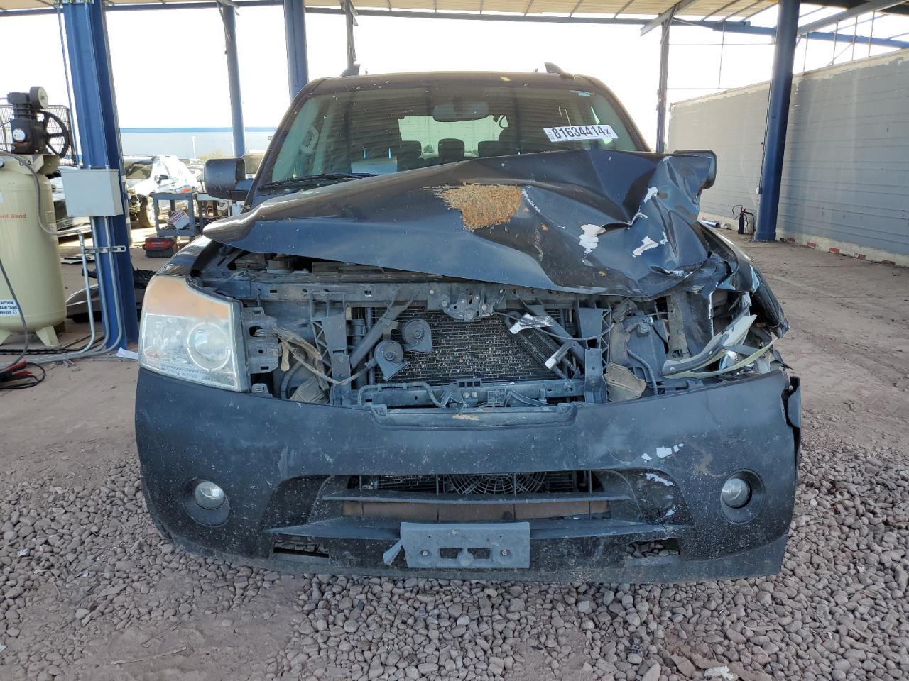 2015 Nissan Armada - Image 5
