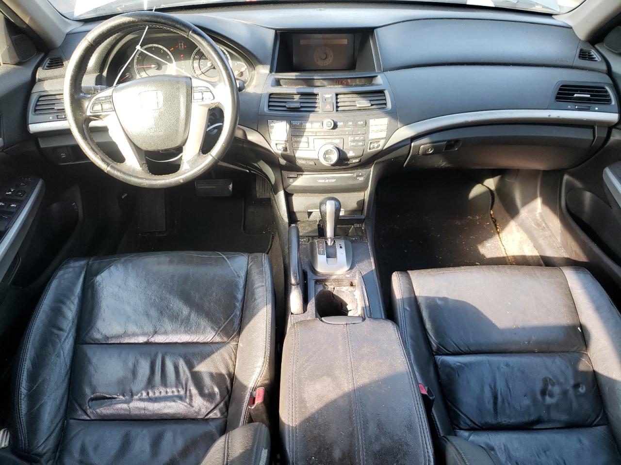 2009 Honda Accord - Image 8