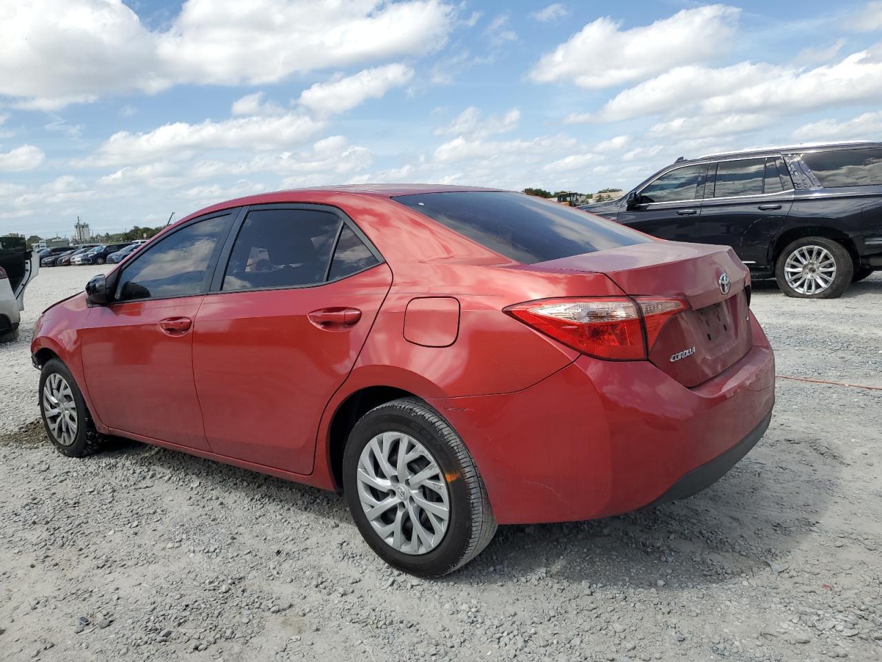2019 Toyota Corolla - Image 2