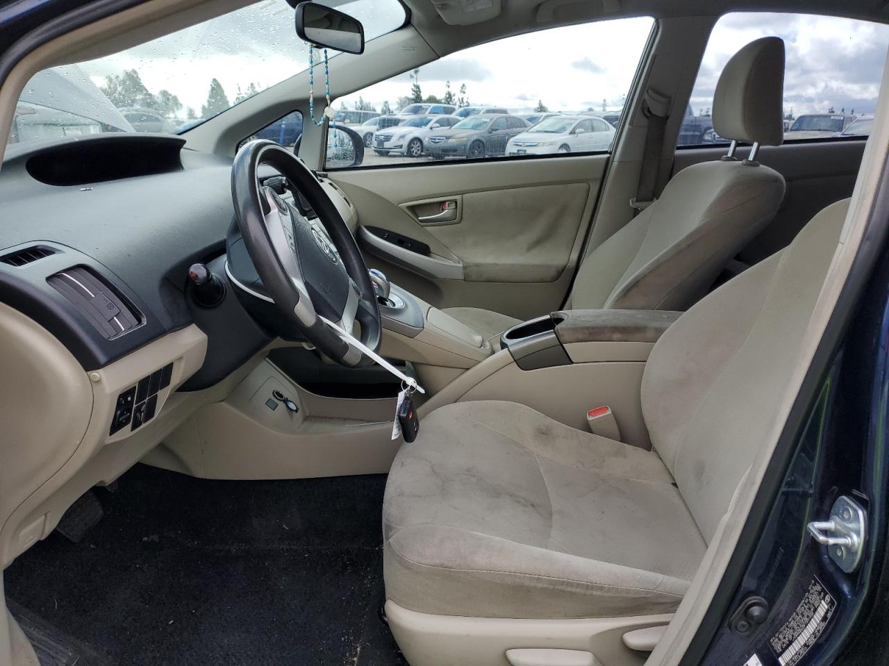 2015 Toyota Prius - Image 7