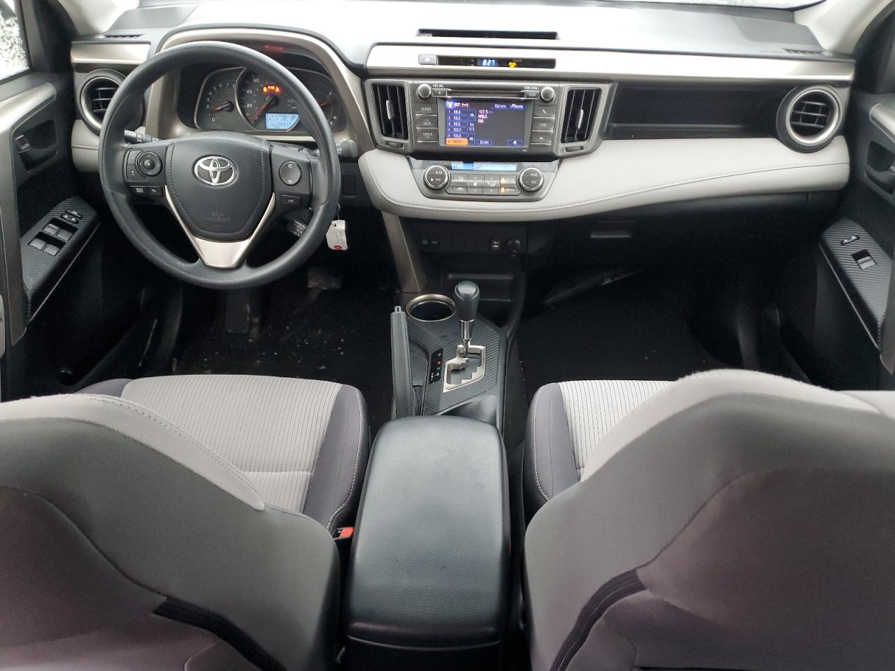 2013 Toyota RAV 4 - Image 8