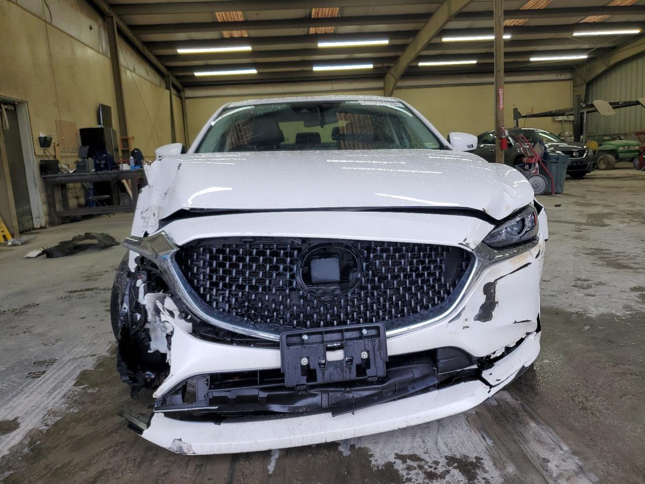 2018 Mazda 6 - Image 5