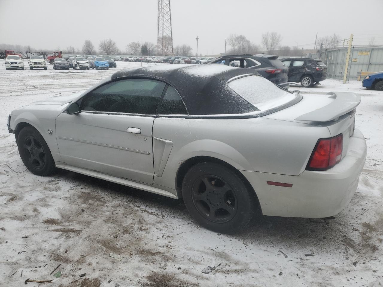 2004 Ford Mustang - Image 2