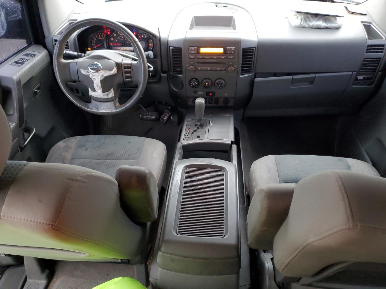 2007 Nissan Titan - Image 8