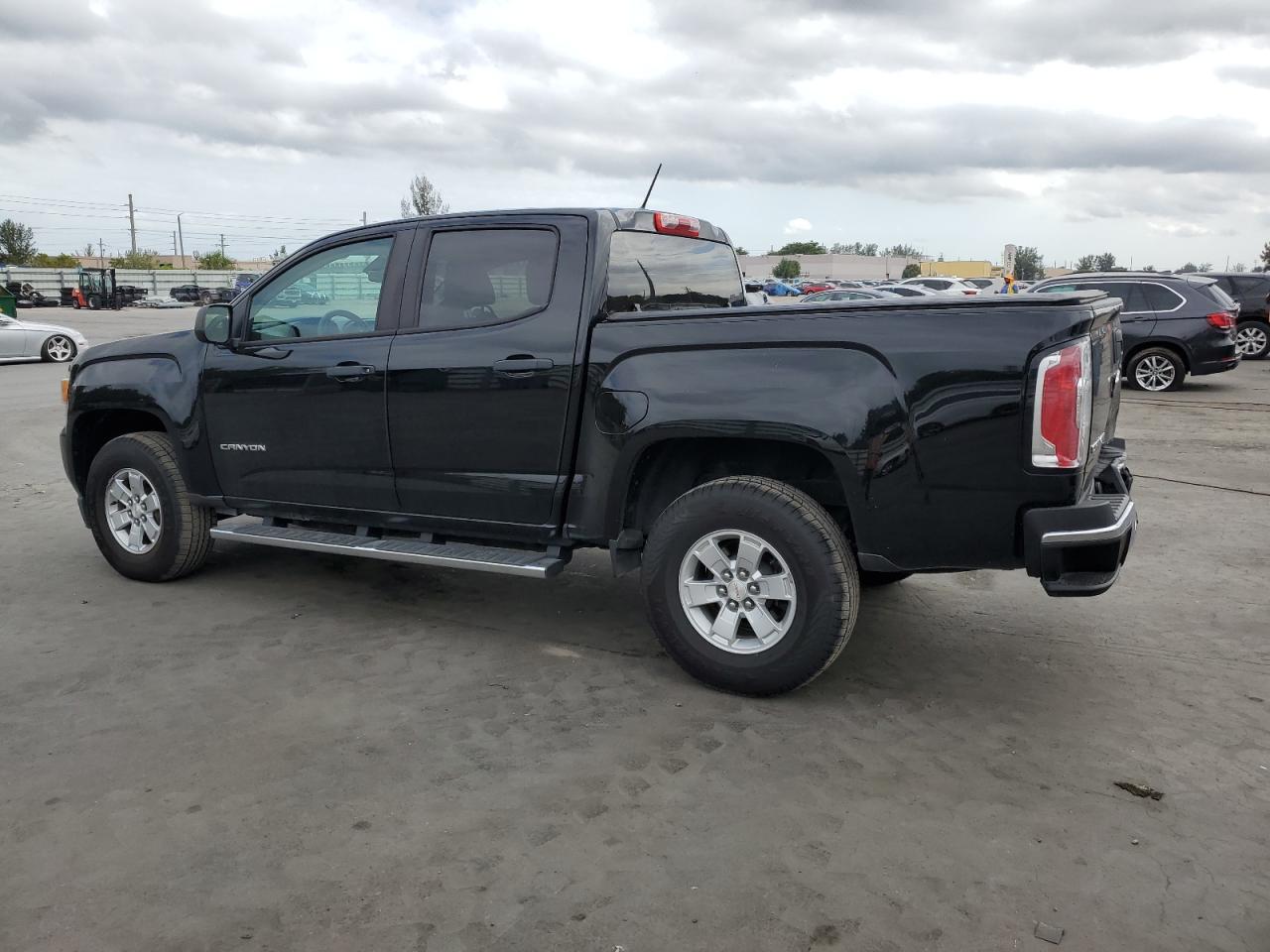 2019 GMC Canyon - Image 2
