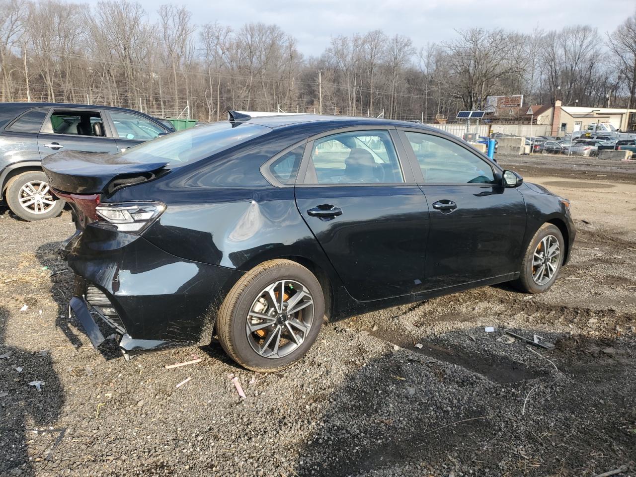 2024 Kia Forte - Image 3