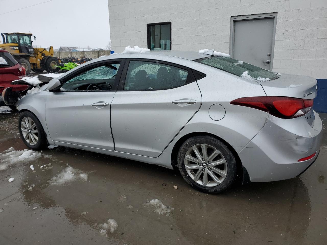 2015 Hyundai Elantra - Image 2