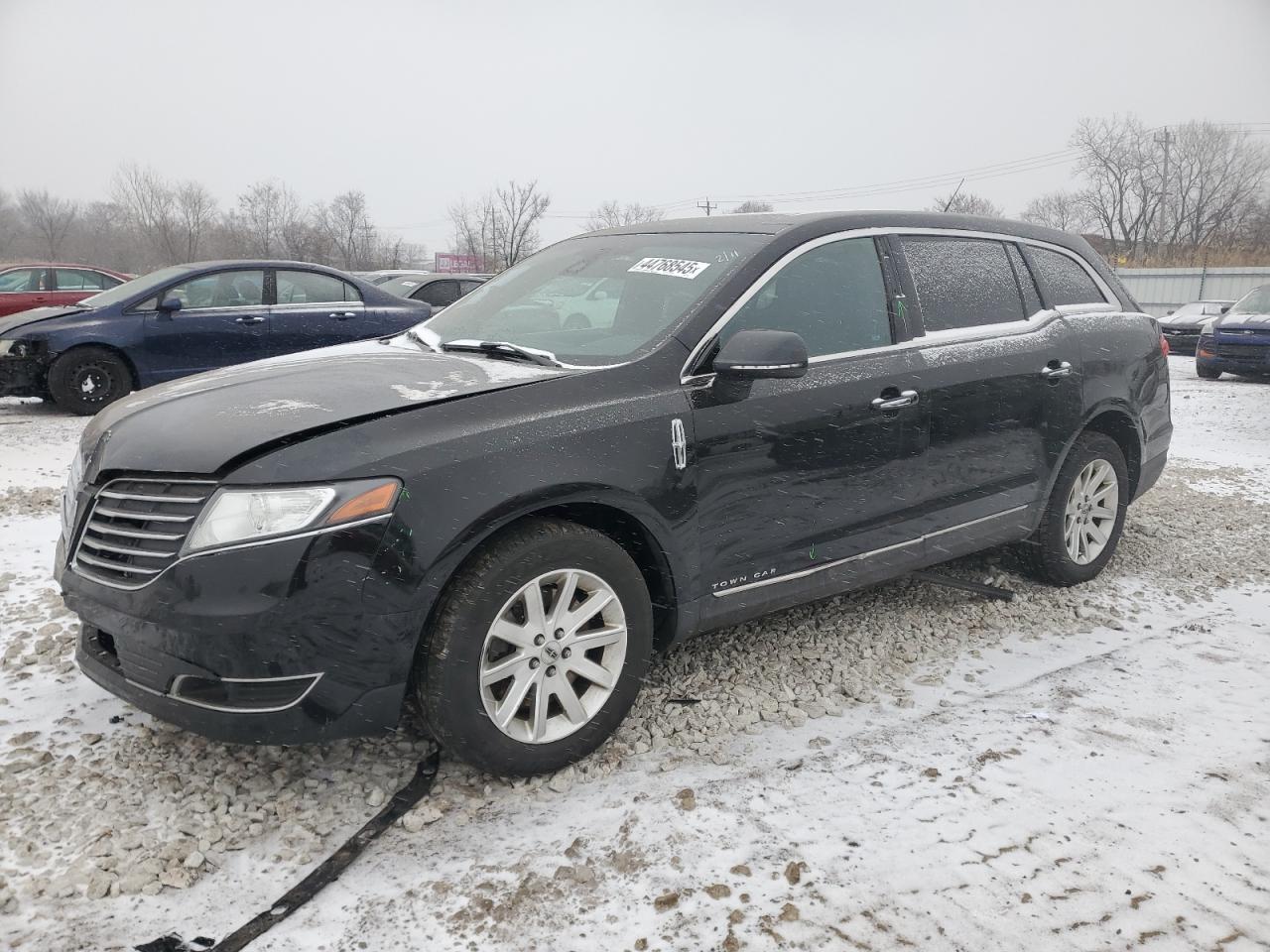 2017 Lincoln MKT - Image 1