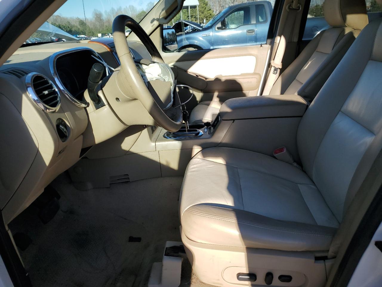 2009 Ford Explorer - Image 7