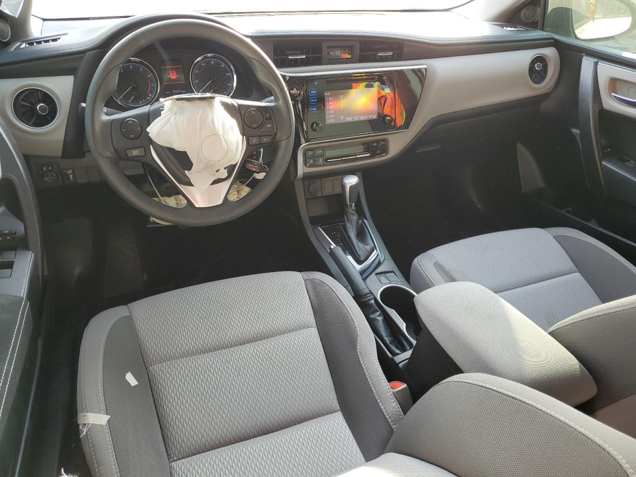 2019 Toyota Corolla - Image 8