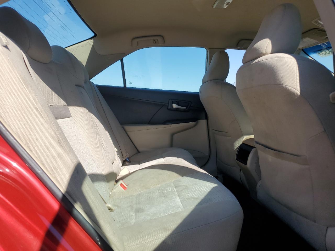 2013 Toyota Camry - Image 10