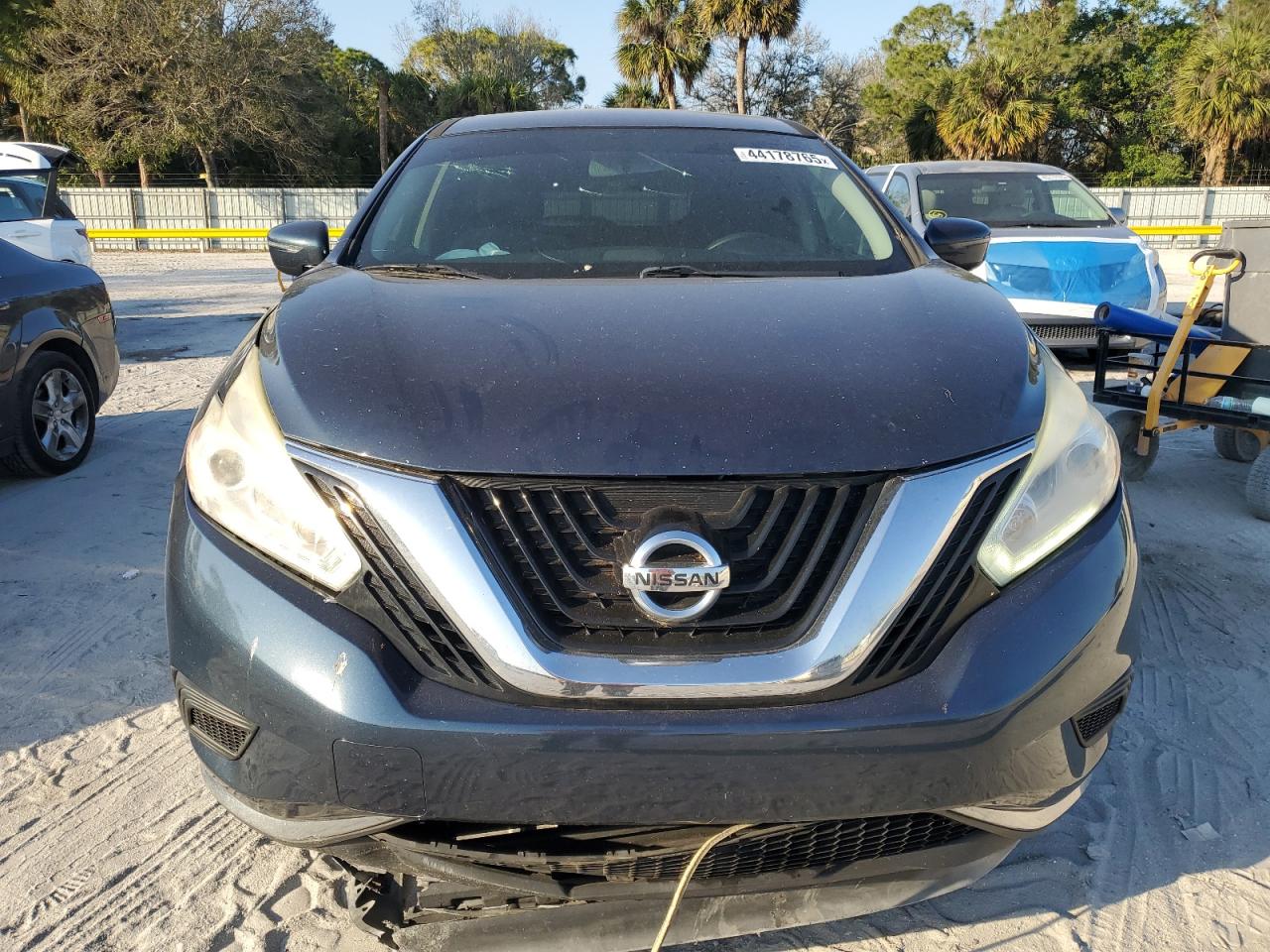 2017 Nissan Murano - Image 5