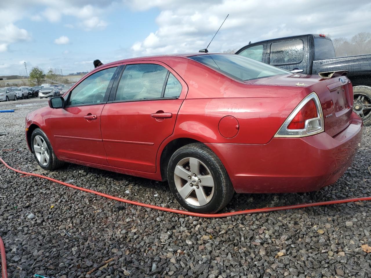 2007 Ford Fusion - Image 2