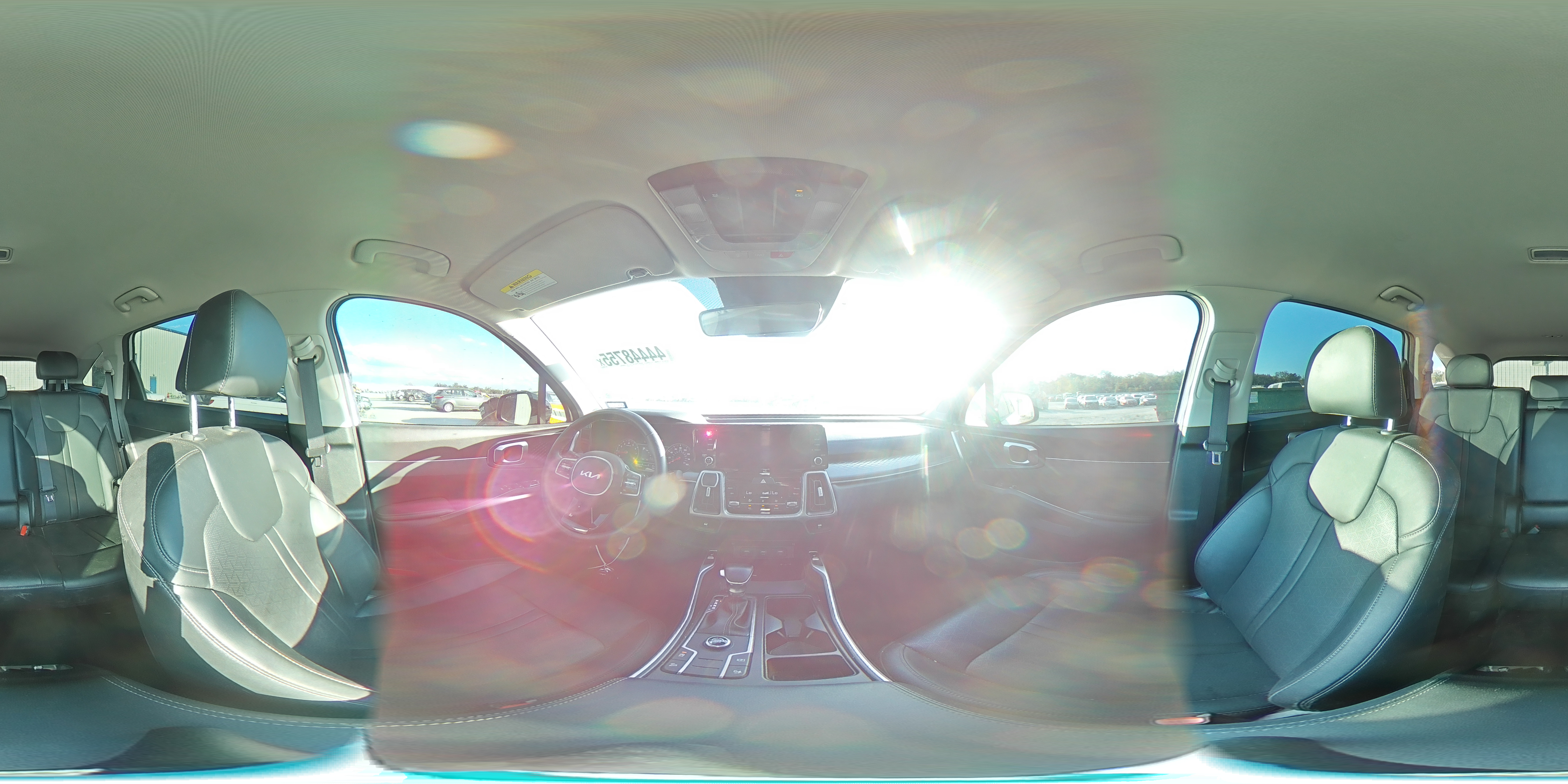 2022 Kia Sorento - Image 15