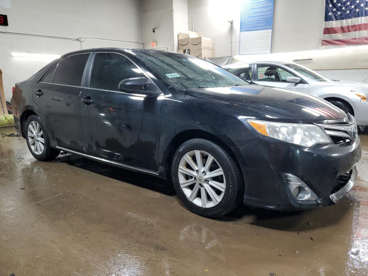 2012 Toyota Camry - Image 4